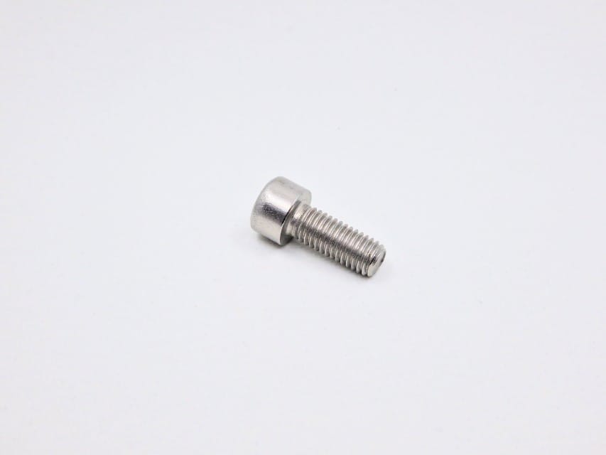 Screw CHC 8-20 Essilor Kappa CV6695 - Image 3