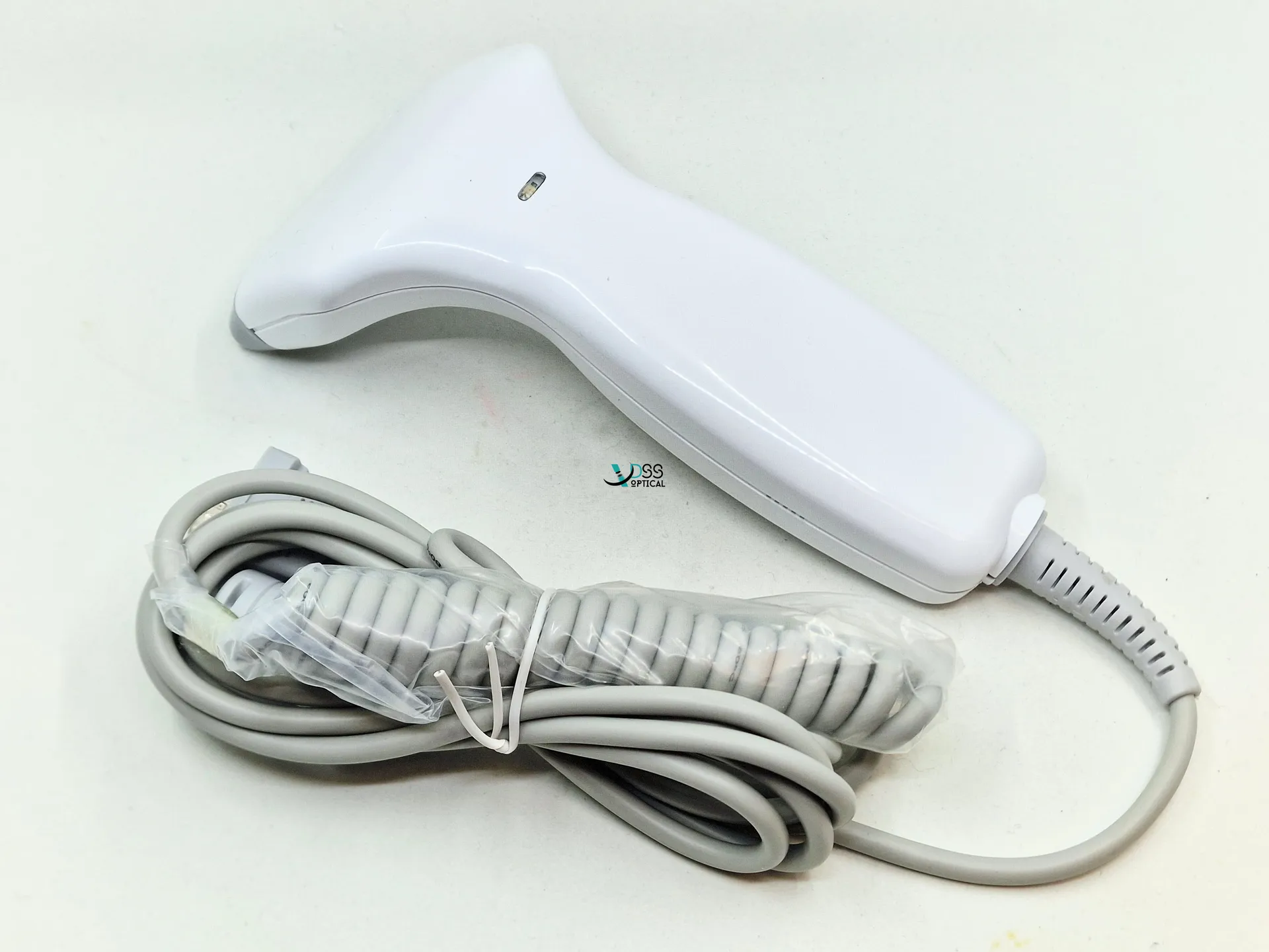 Essilor Barcode Reader DOUA24