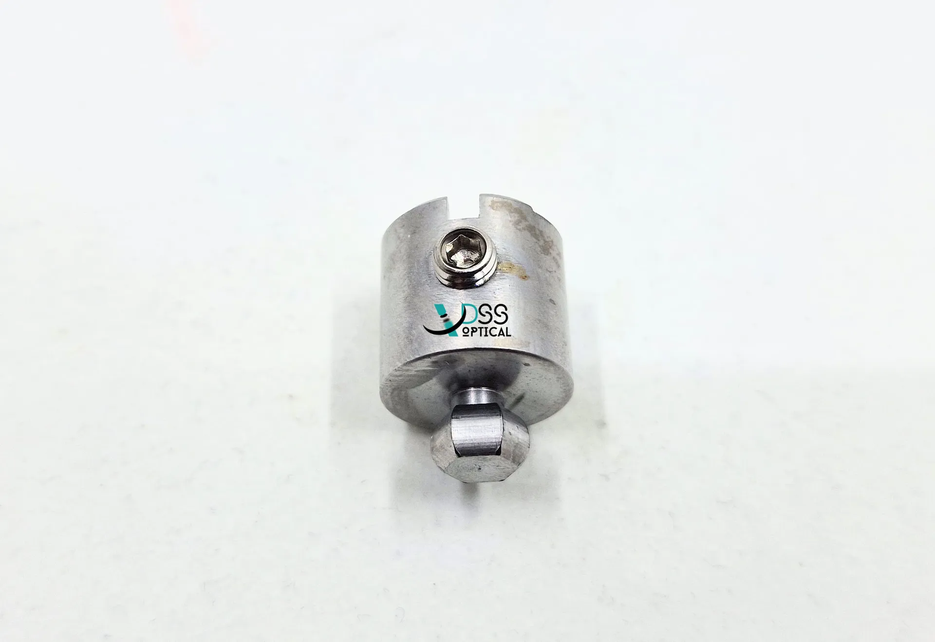 Essilor Nose Body